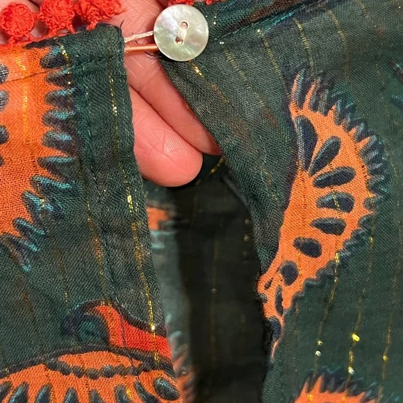 SOLD**** Rachel Zoe L Phoenix bird novelty print top Bell balloon sleeves - Picture 7 of 16